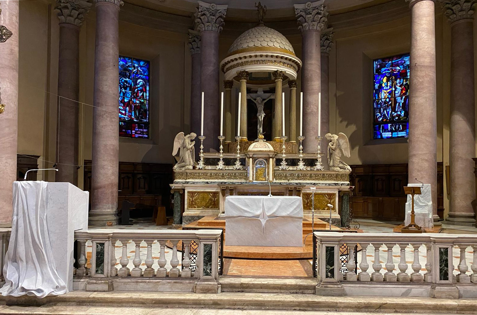 Il nuovo altare a S. Protaso